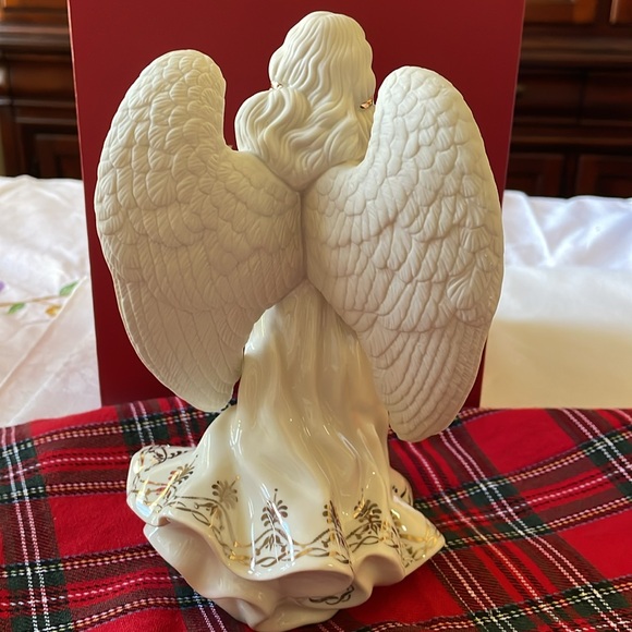 Lenox First Blessing Nativity Angel of Hope porcelain with box - Picture 5 of 8